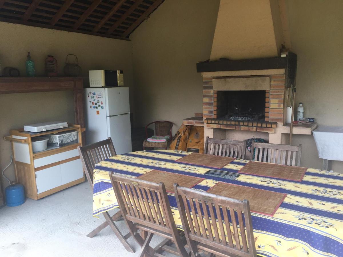 Chambres D'Hotes Le Bas Rassinoux Saint-Ouen-des-Alleux Экстерьер фото