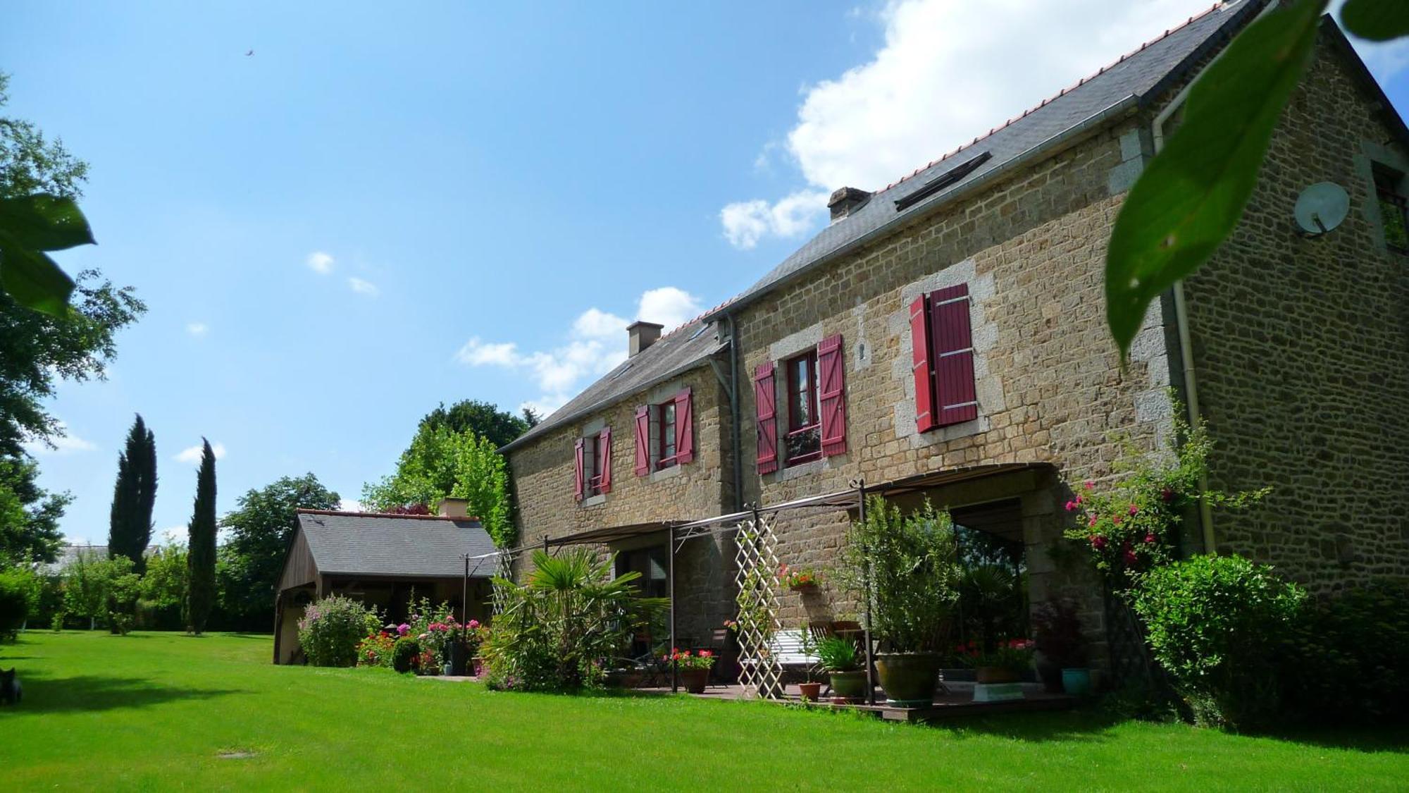 Chambres D'Hotes Le Bas Rassinoux Saint-Ouen-des-Alleux Экстерьер фото