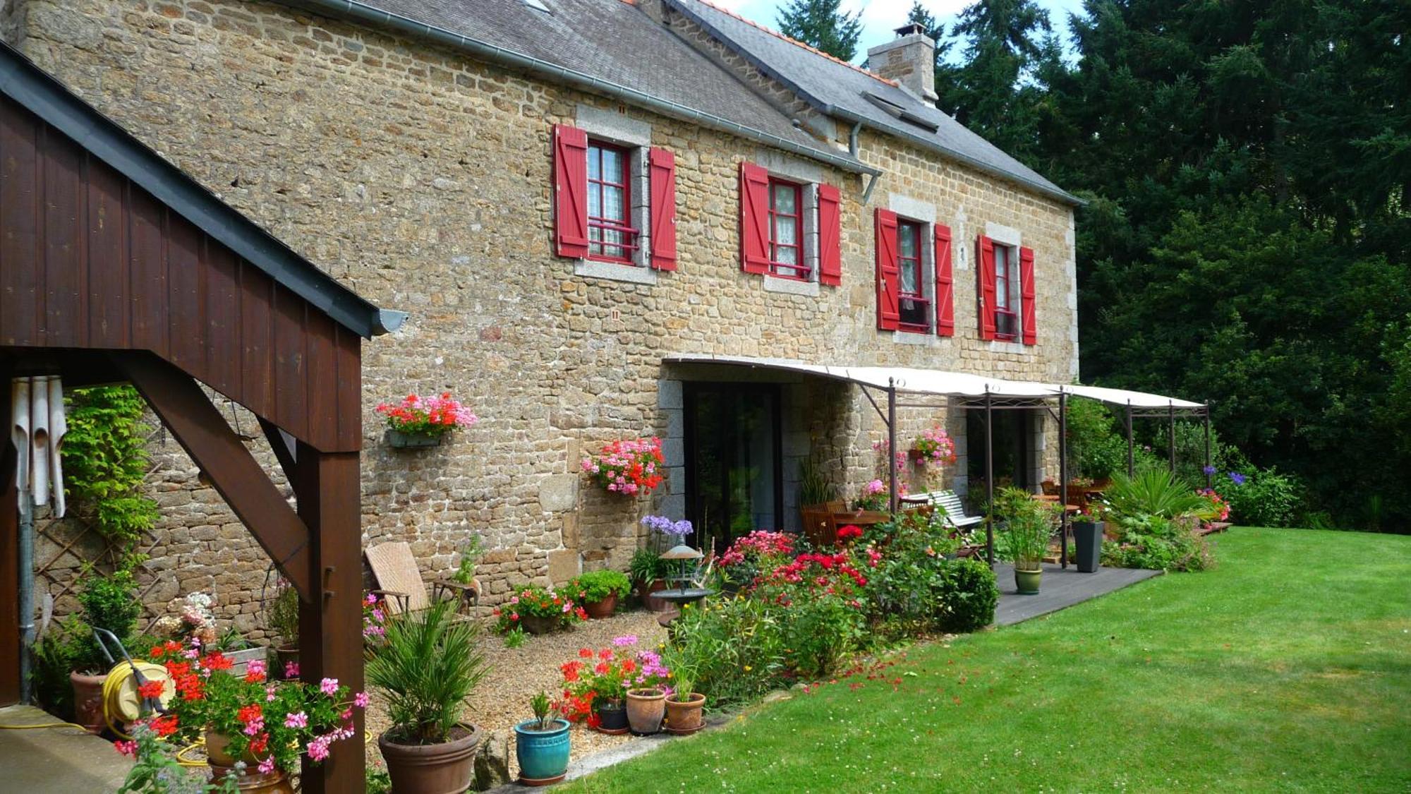 Chambres D'Hotes Le Bas Rassinoux Saint-Ouen-des-Alleux Экстерьер фото